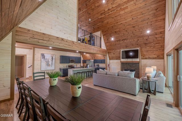515 Tatum Rose Way, Sevierville, TN 37876