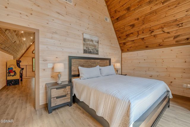 515 Tatum Rose Way, Sevierville, TN 37876