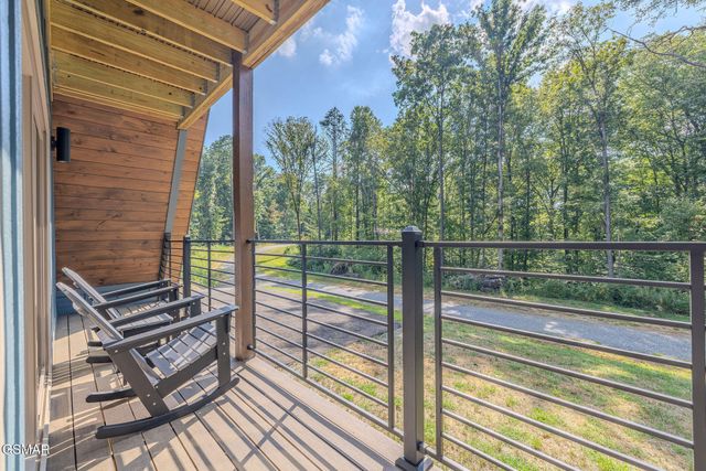 515 Tatum Rose Way, Sevierville, TN 37876