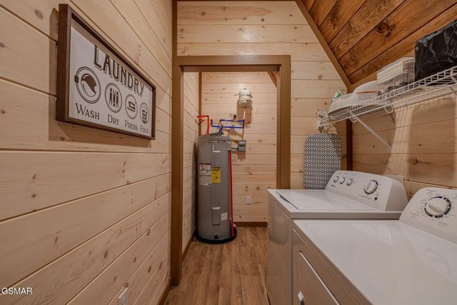 515 Tatum Rose Way, Sevierville, TN 37876