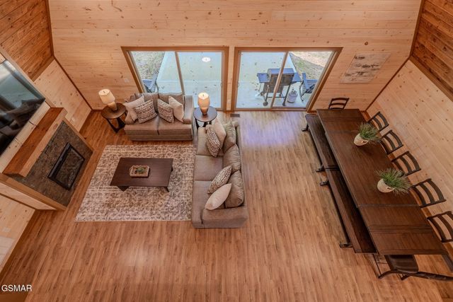 515 Tatum Rose Way, Sevierville, TN 37876
