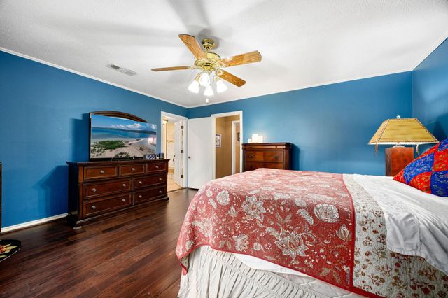 15102 Rose Cottage Drive, Houston, TX 77069