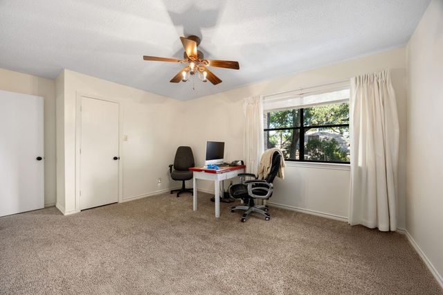 15102 Rose Cottage Drive, Houston, TX 77069