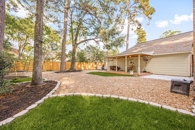 15102 Rose Cottage Drive, Houston, TX 77069