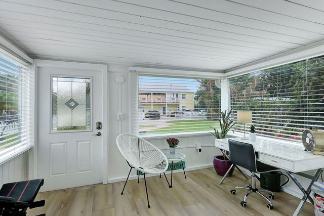 145 N Swinton Avenue, Delray Beach, FL 33444