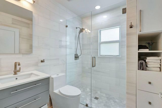 145 N Swinton Avenue, Delray Beach, FL 33444