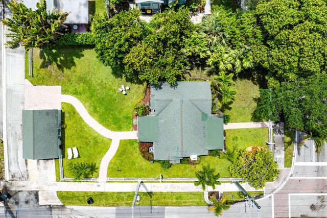 145 N Swinton Avenue, Delray Beach, FL 33444