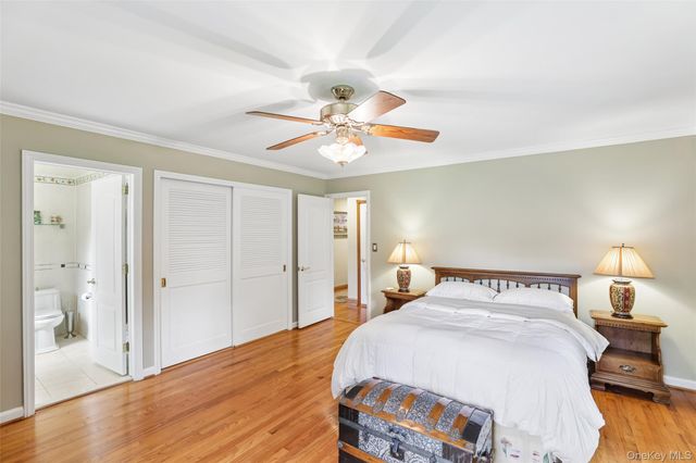 6 Berry Lane, Glen Cove, NY 11542