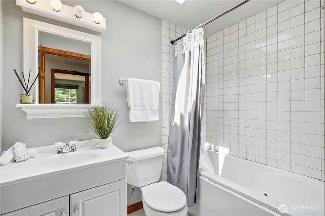 953 Nile Avenue NE, Renton, WA 98059