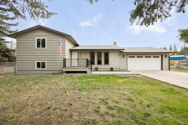 11414 N Parksmith Dr, Mead, WA 99021 property photo