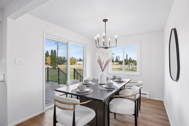 11414 N Parksmith Dr, Mead, WA 99021