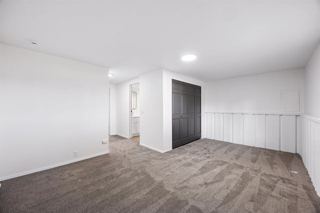 11414 N Parksmith Dr, Mead, WA 99021