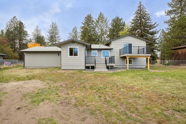11414 N Parksmith Dr, Mead, WA 99021