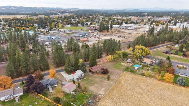 11414 N Parksmith Dr, Mead, WA 99021