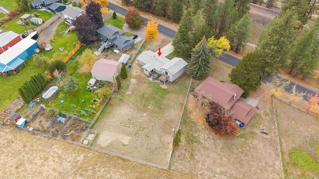 11414 N Parksmith Dr, Mead, WA 99021