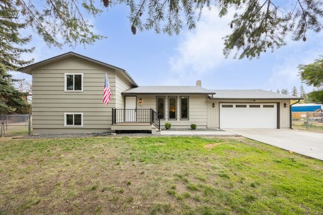 11414 N Parksmith Dr, Mead, WA 99021