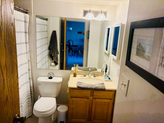 5125 Blodgett Avenue 213, Downers Grove, IL 60515