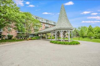 5125 Blodgett Avenue 213, Downers Grove, IL 60515