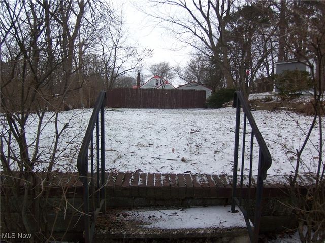 135 Yonker Street, Barberton, OH 44203