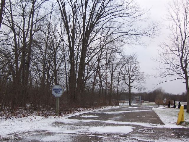 135 Yonker Street, Barberton, OH 44203