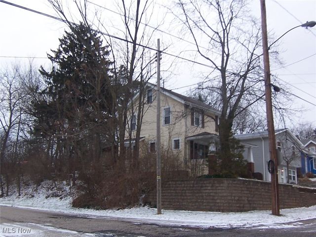 135 Yonker Street, Barberton, OH 44203
