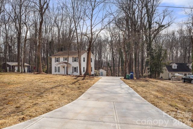 6613 Pleasure Drive, Waxhaw, NC 28173