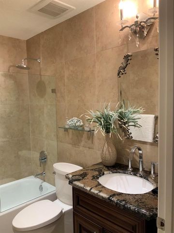 14356 Emerald Lake Drive 3, Delray Beach, FL 33446