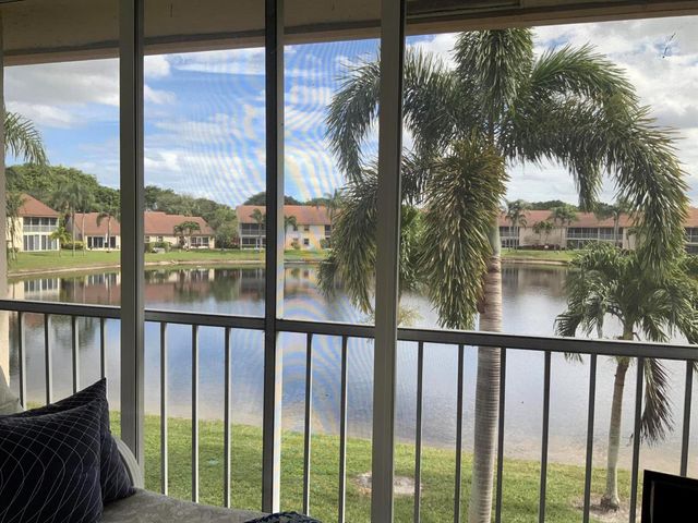 14356 Emerald Lake Drive 3, Delray Beach, FL 33446