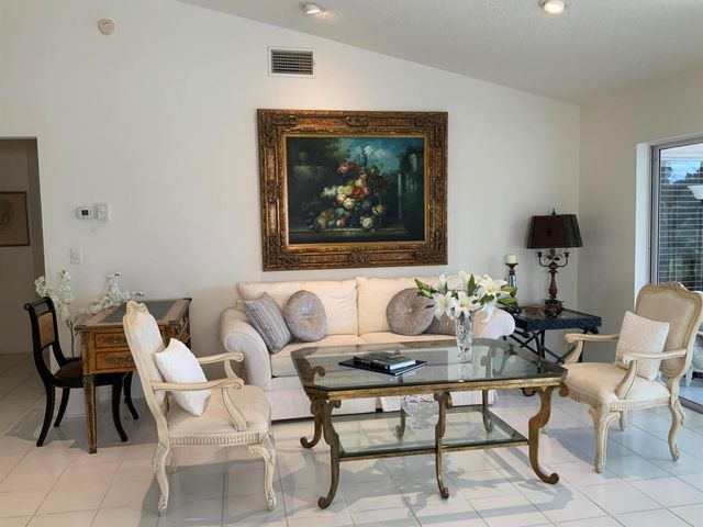 14356 Emerald Lake Drive 3, Delray Beach, FL 33446