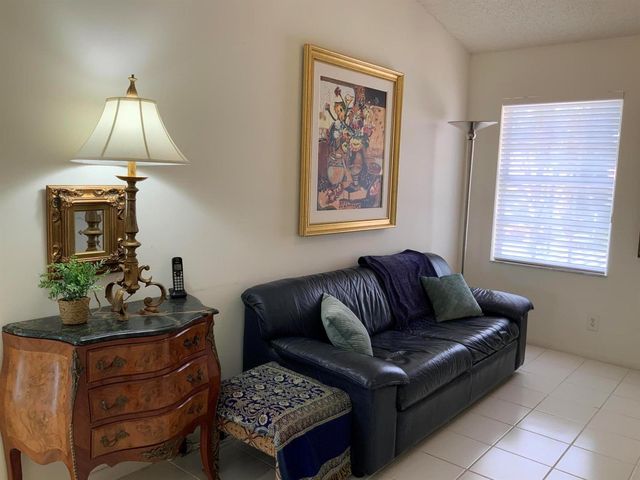 14356 Emerald Lake Drive 3, Delray Beach, FL 33446