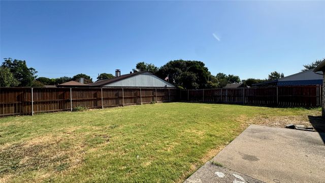 1211 Brush Creek Drive, Richardson, TX 75081