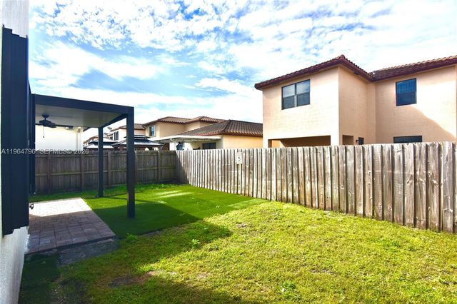 526 SE 35th Ave, Homestead, FL 33033