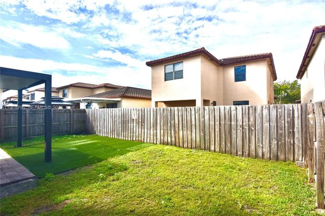 526 SE 35th Ave, Homestead, FL 33033