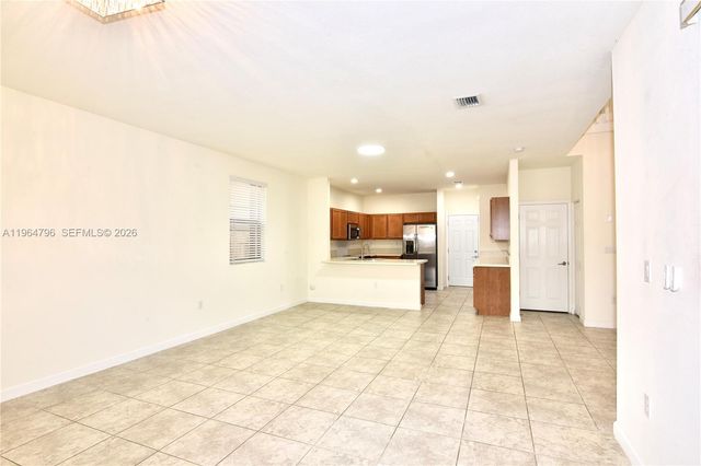 526 SE 35th Ave, Homestead, FL 33033