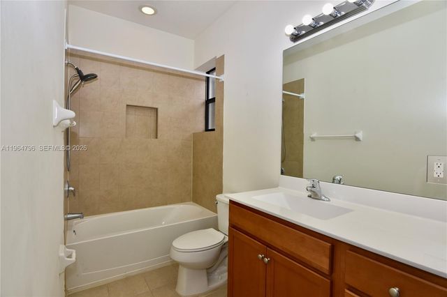 526 SE 35th Ave, Homestead, FL 33033