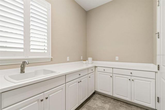 20158 UMBRIA HILL DRIVE, Tampa, FL 33647