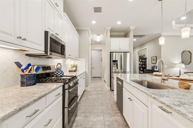 20158 UMBRIA HILL DRIVE, Tampa, FL 33647