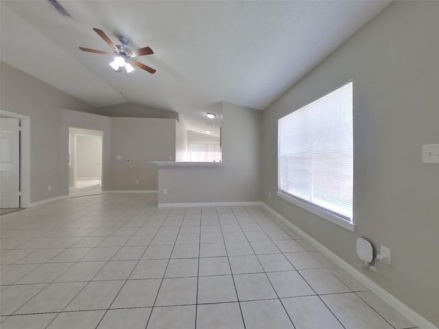 3215 Kelling Street, Houston, TX 77045