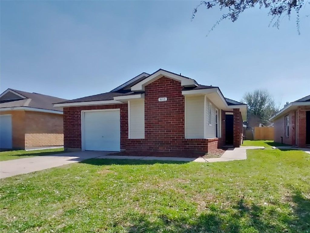 3215 Kelling Street, Houston, TX 77045