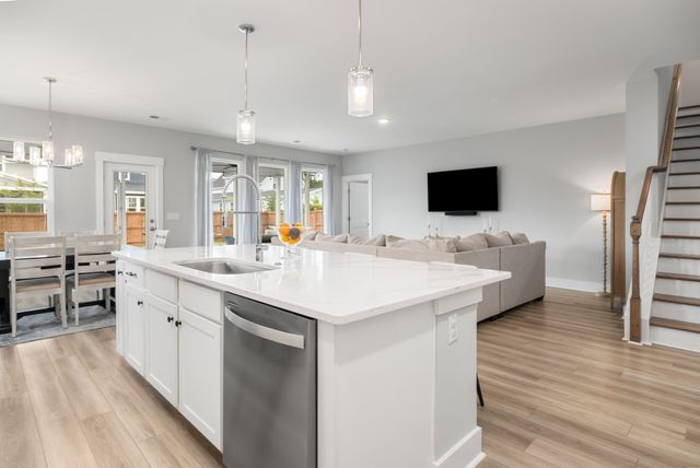 213 Clearblue Loop, Summerville, SC 29486