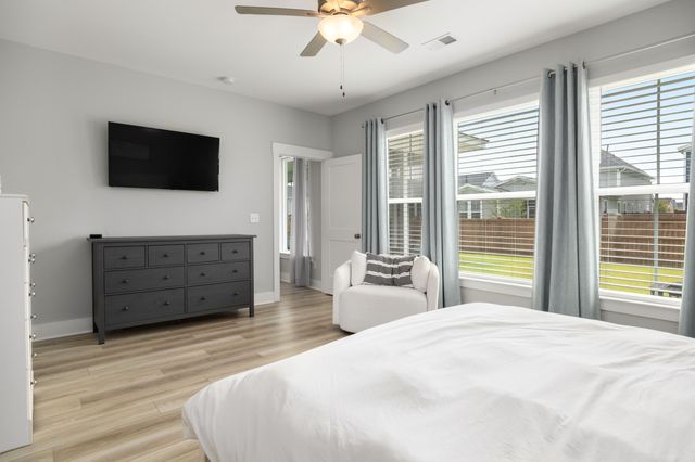 213 Clearblue Loop, Summerville, SC 29486
