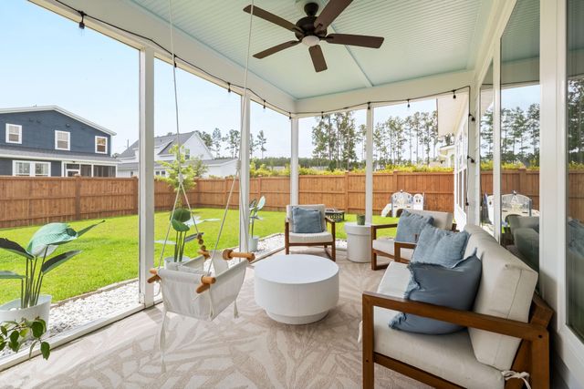 213 Clearblue Loop, Summerville, SC 29486