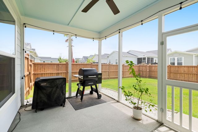213 Clearblue Loop, Summerville, SC 29486
