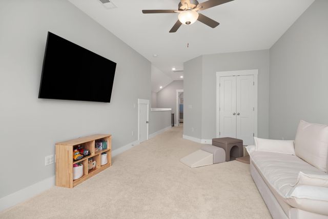 213 Clearblue Loop, Summerville, SC 29486