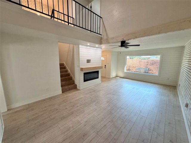 71 Cayenne Common, Lake Jackson, TX 77566