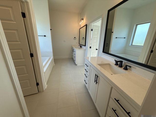 37253 Buckmeadow Avenue, Prairieville, LA 70769