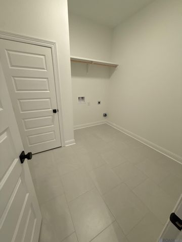 37253 Buckmeadow Avenue, Prairieville, LA 70769