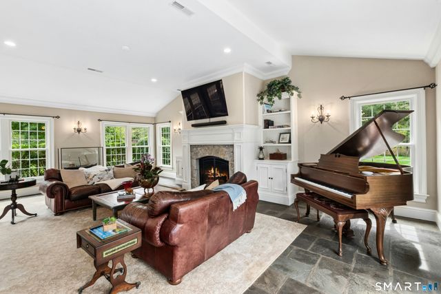 121 Cedar Lane, Ridgefield, CT 06877