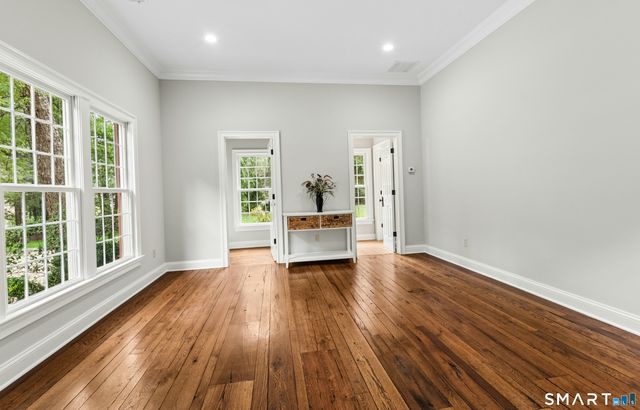 121 Cedar Lane, Ridgefield, CT 06877