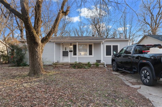 1707 Westwood Avenue, Springdale, AR 72762